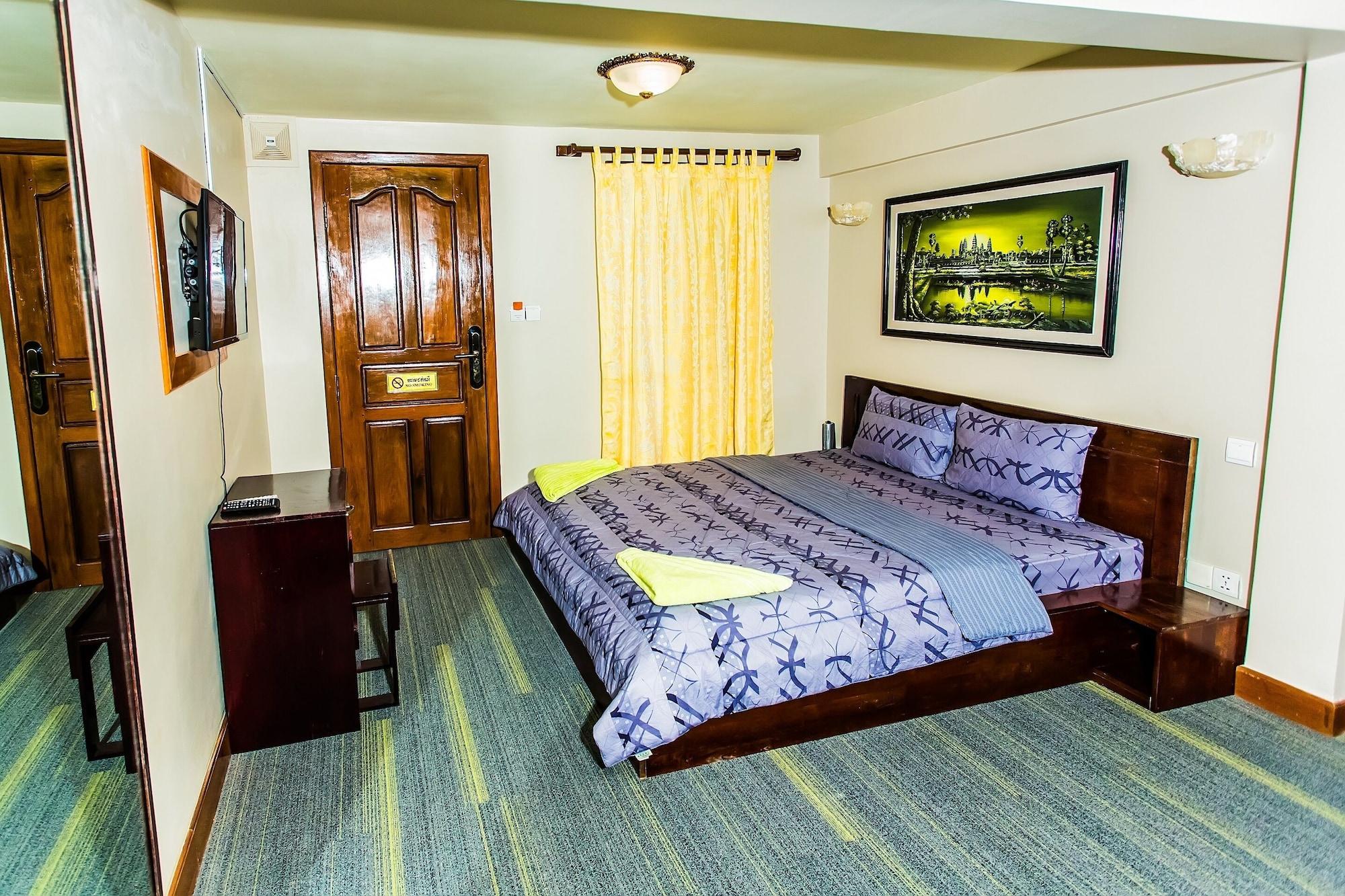 Domrai Boutique Hotel Sihanoukville Exterior photo