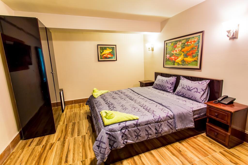 Domrai Boutique Hotel Sihanoukville Exterior photo