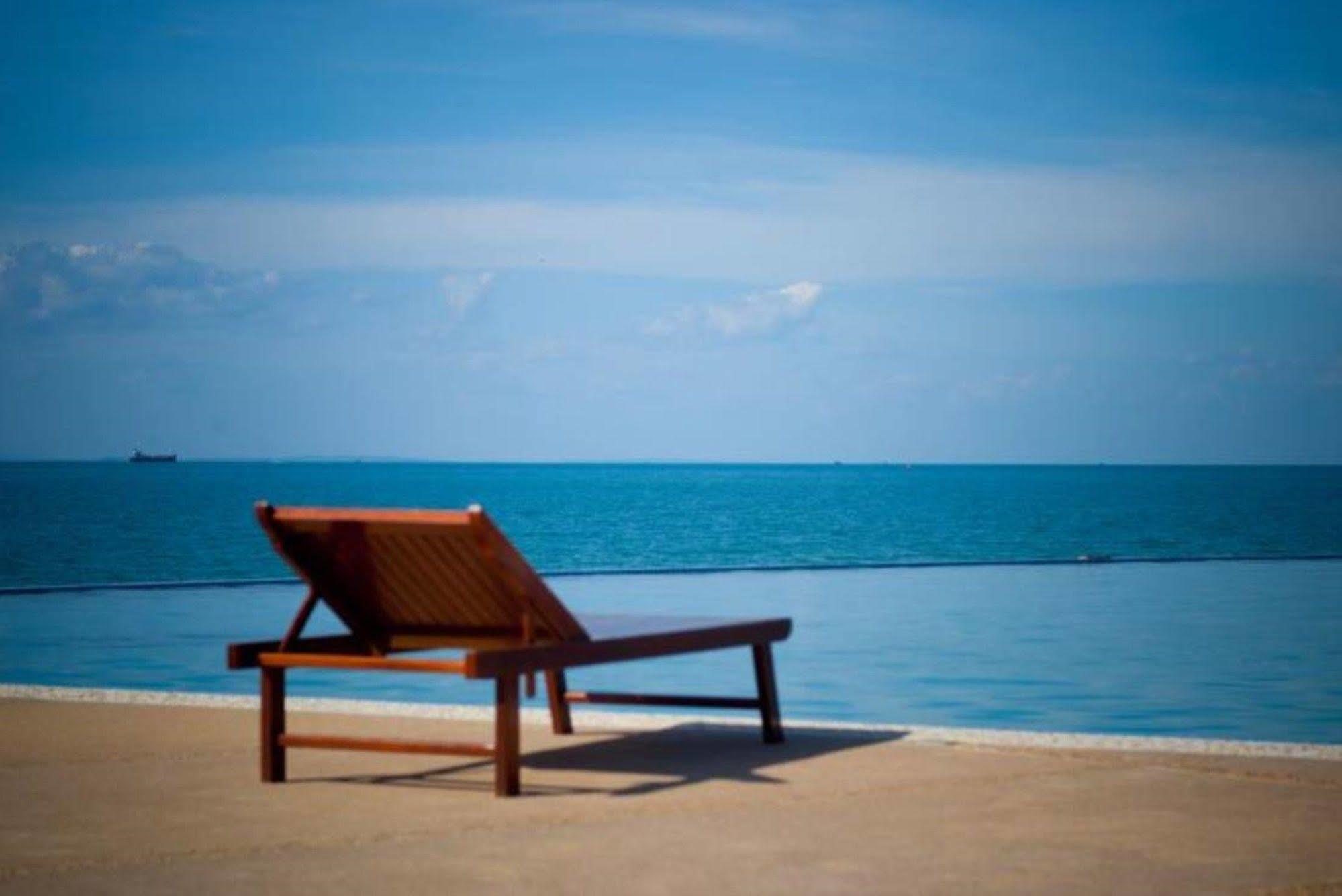 Domrai Boutique Hotel Sihanoukville Exterior photo