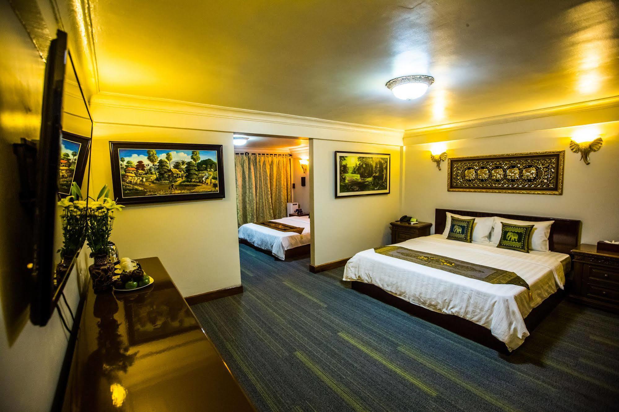 Domrai Boutique Hotel Sihanoukville Exterior photo