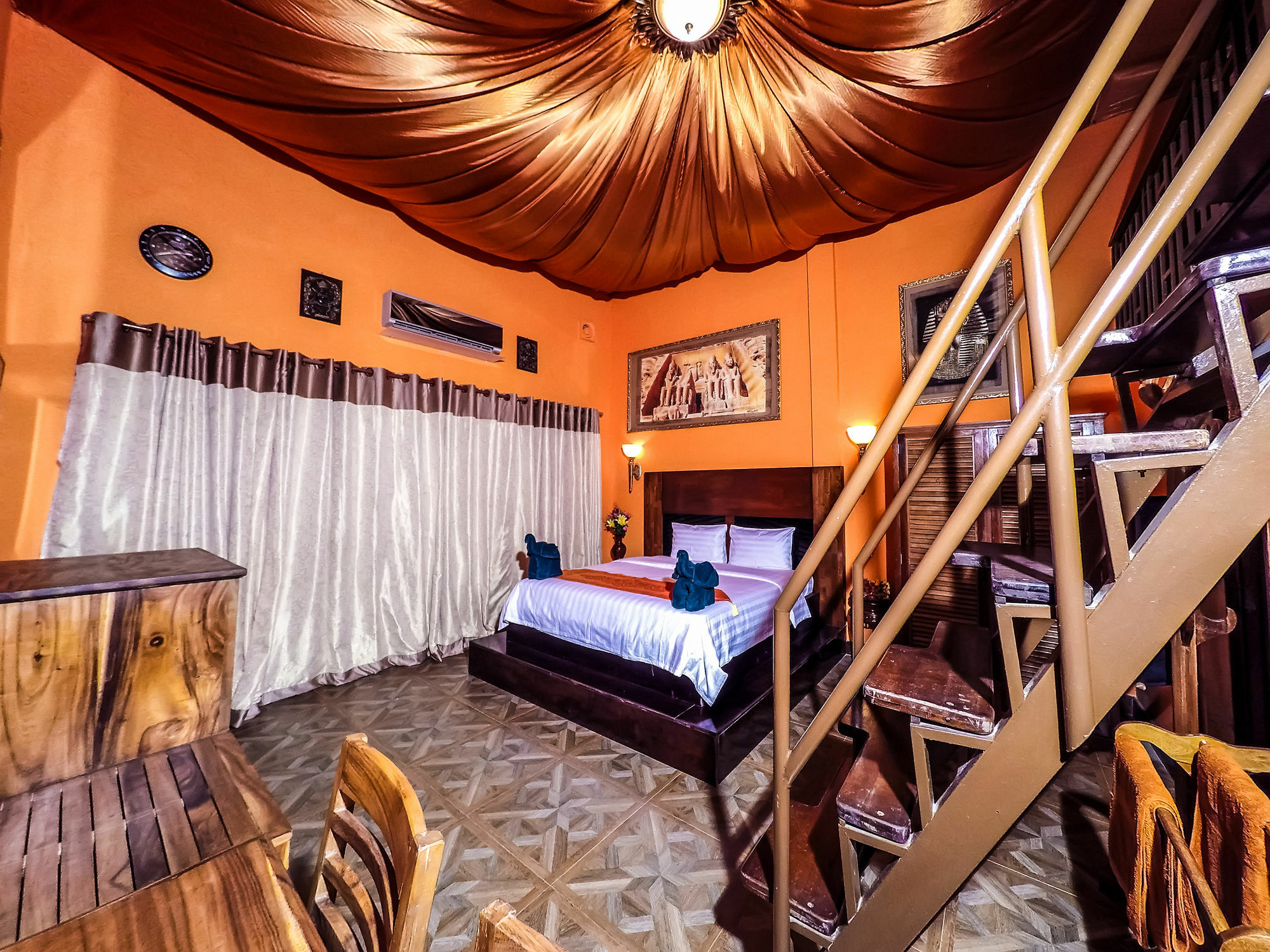 Domrai Boutique Hotel Sihanoukville Exterior photo